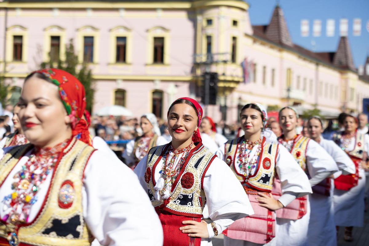 Vinkovačke jeseni su najveća tradicijska manifestacija u Hrvatskoj