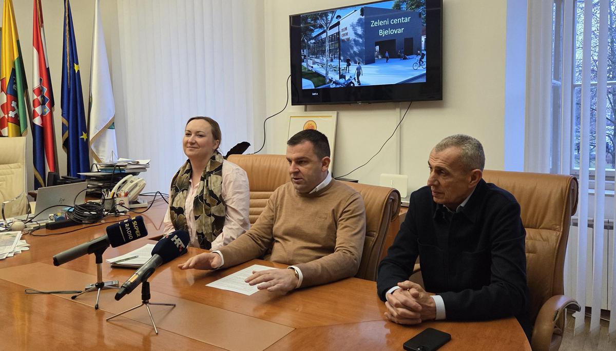 Tradiciju uvodimo u 21. stoljeće, kazao je gradonačelnik Dario Hrebak