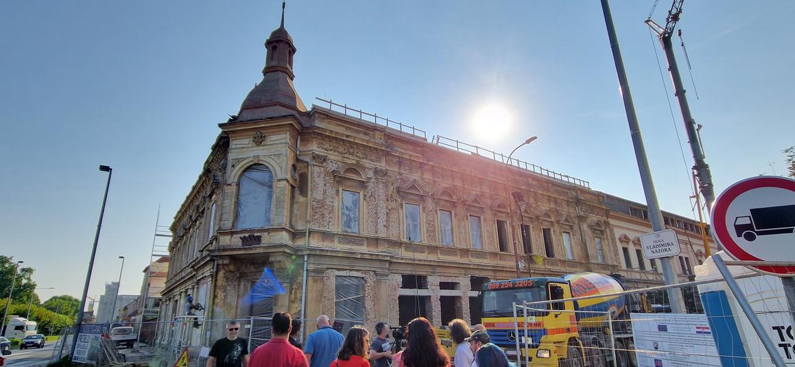 U centru grada traje obnova povijesno-kulturne baštine Bjelovara