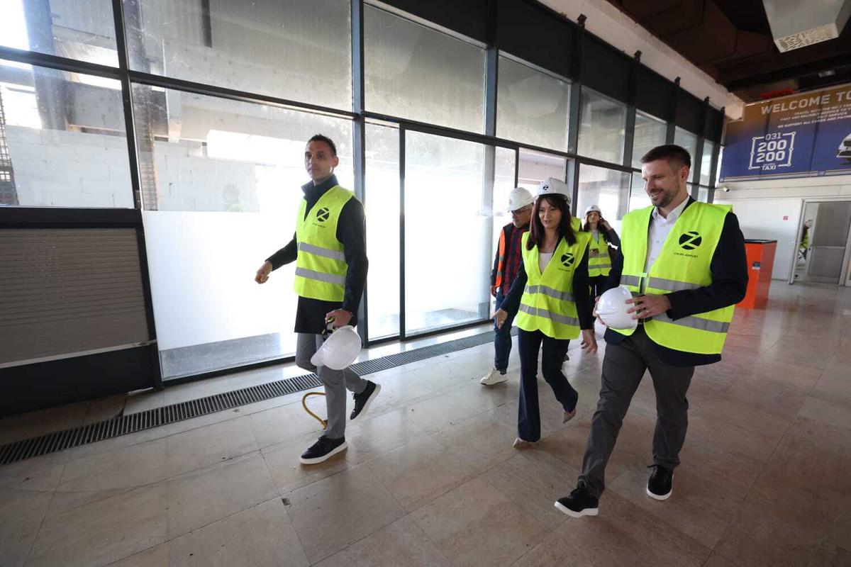 ULAGANJE u Zračnu luku dio je šireg investicijskog zamaha u Osijeku, koji obuhvaća cestovnu, riječno-lučku i željezničku infrastrukturu te javni gradski prijevoz