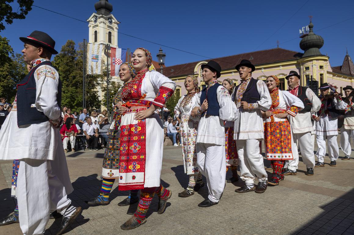 "Vlak slavonske ravnice" slogan jeovogodišnjih Vinkovačkih jeseni