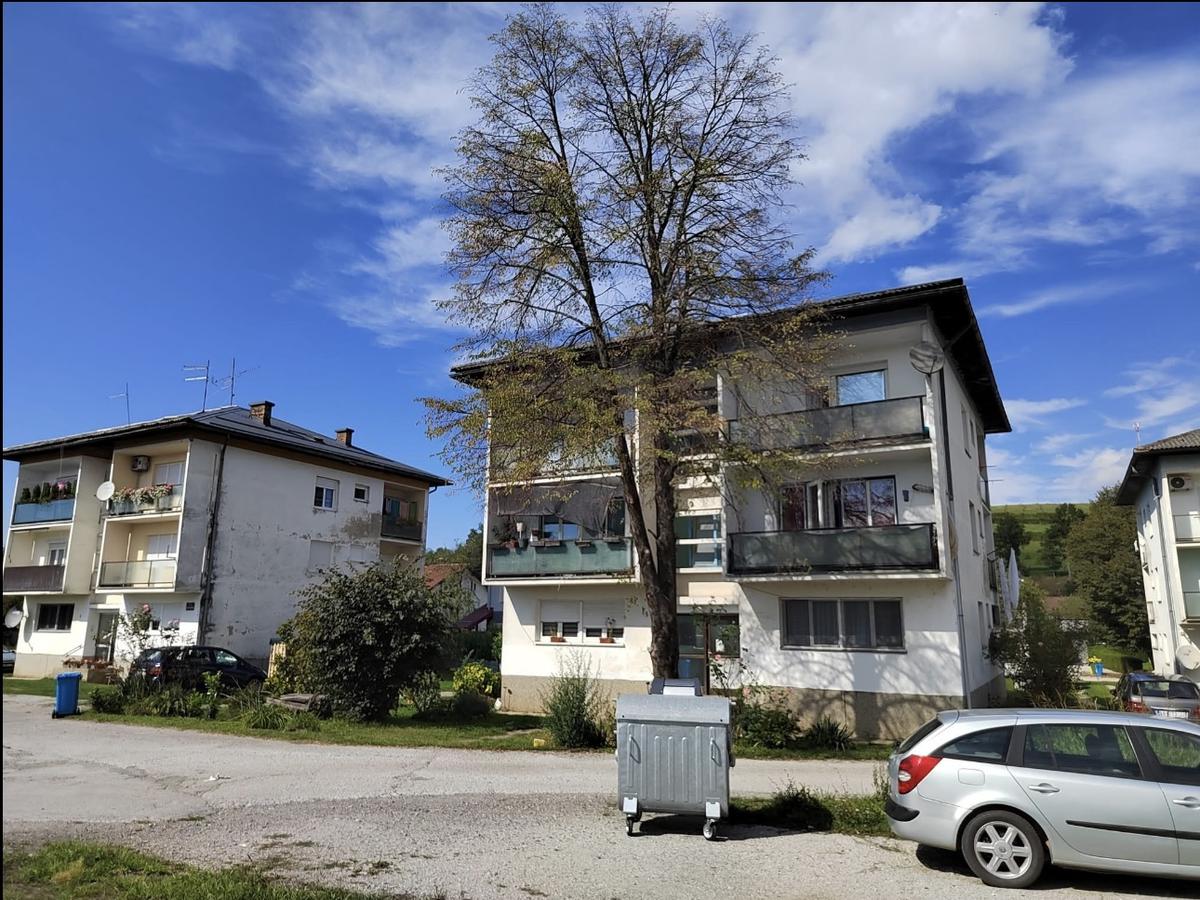 Planirana je obnova još dviju zgrada na području općine. Riječ je o manjim zgradama