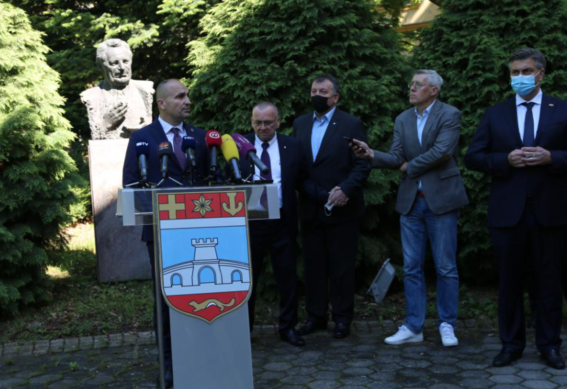 Napokon će se graditi podvožnjak na Čepinskoj, stiže i 13 autobusa