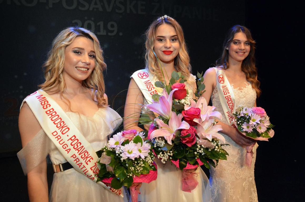 Iva Rosandić najljepša u Brodsko-posavskoj županiji