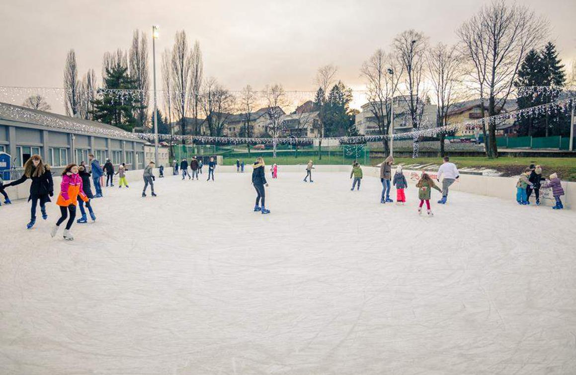 Besplatno klizanje tijekom zimskih školskih praznika