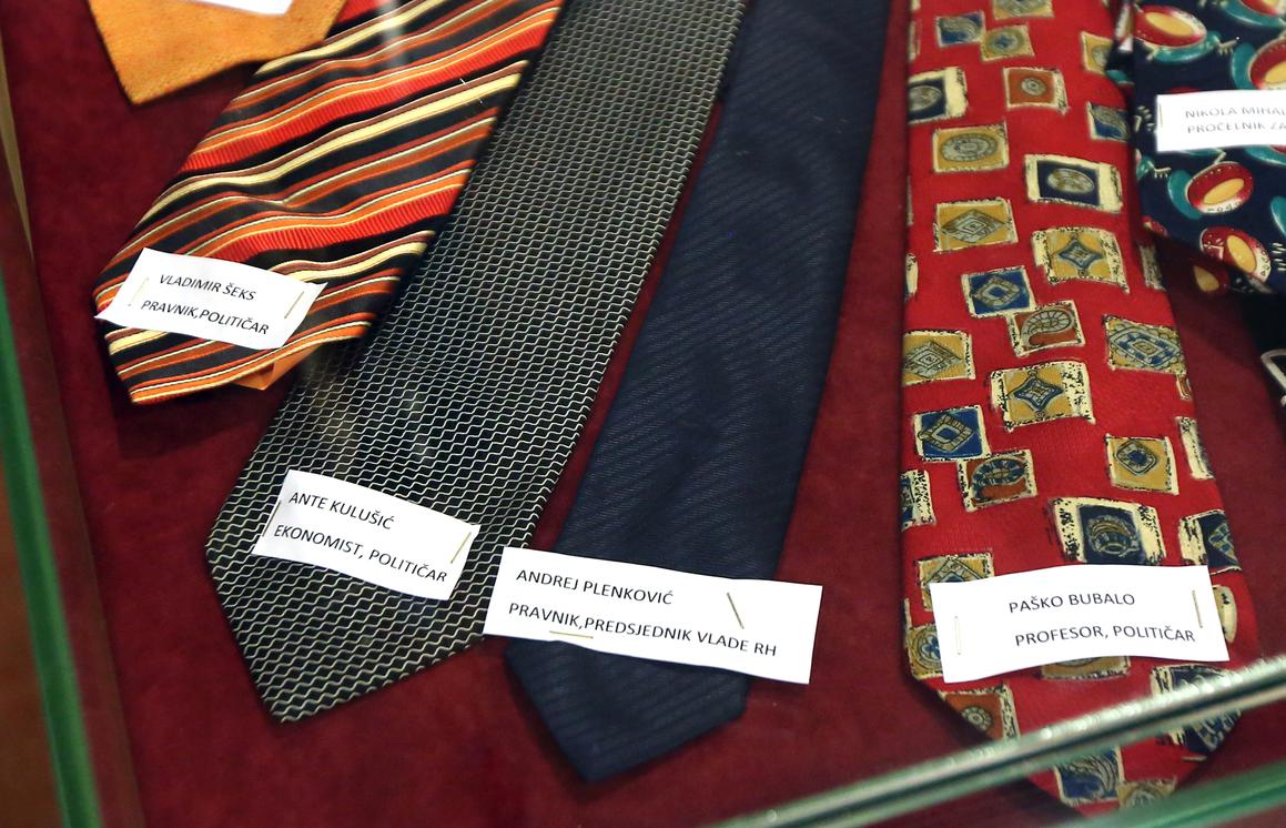 Izložba 950 kravata poznatih ličnosti za 950. obljetnicu grada