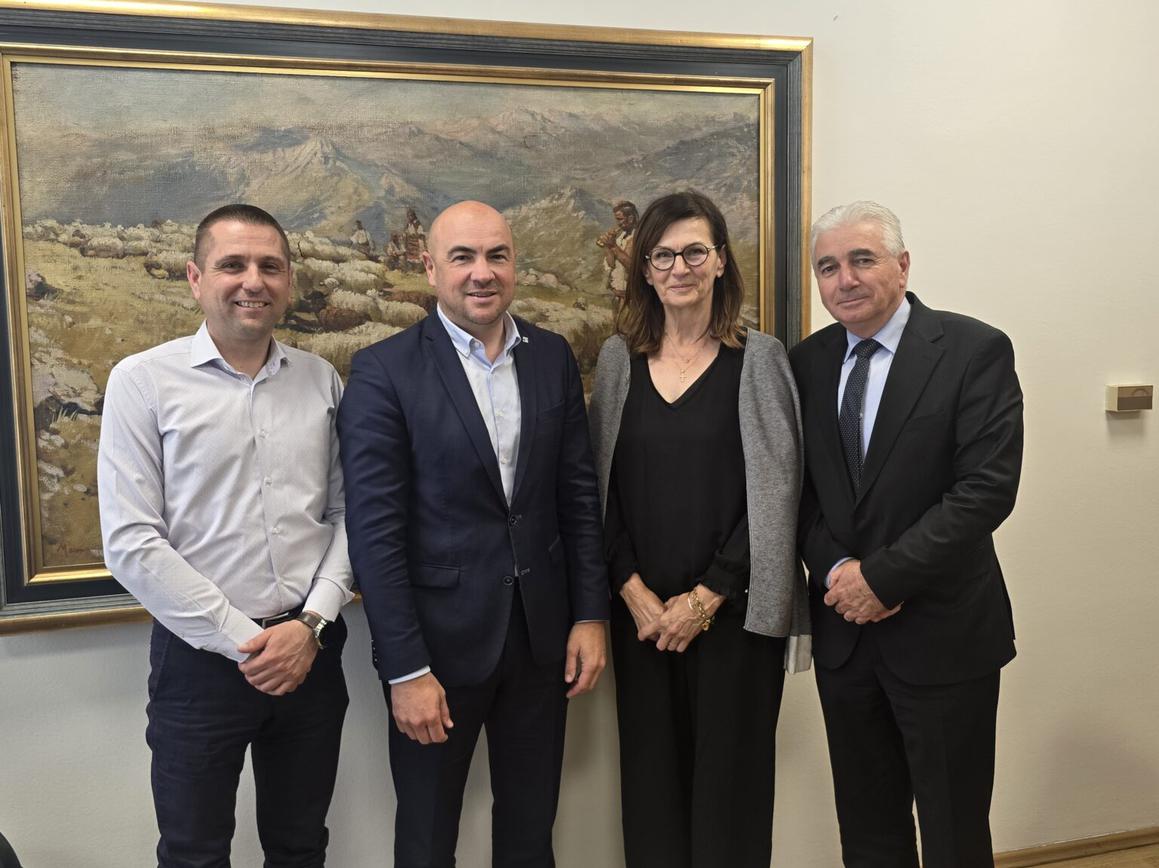 Dogovorili model borbe protiv sredozemne voćne muhe