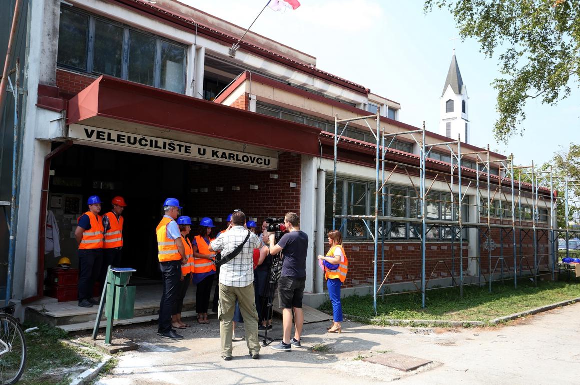 Karlovac dobio 3,715 milijuna kuna bespovratno za obnovu zgrade