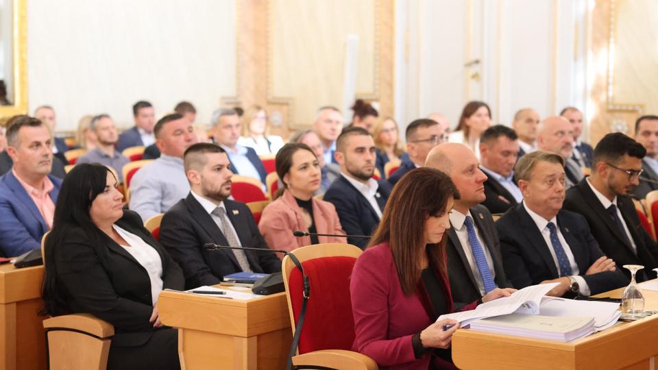 storyeditor/2025-09-20/Skupstina_3.jpg