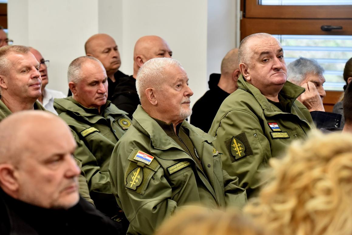 Svaka dvorana u obnovljenoj školi dobila je ime po ratnoj postrojbi