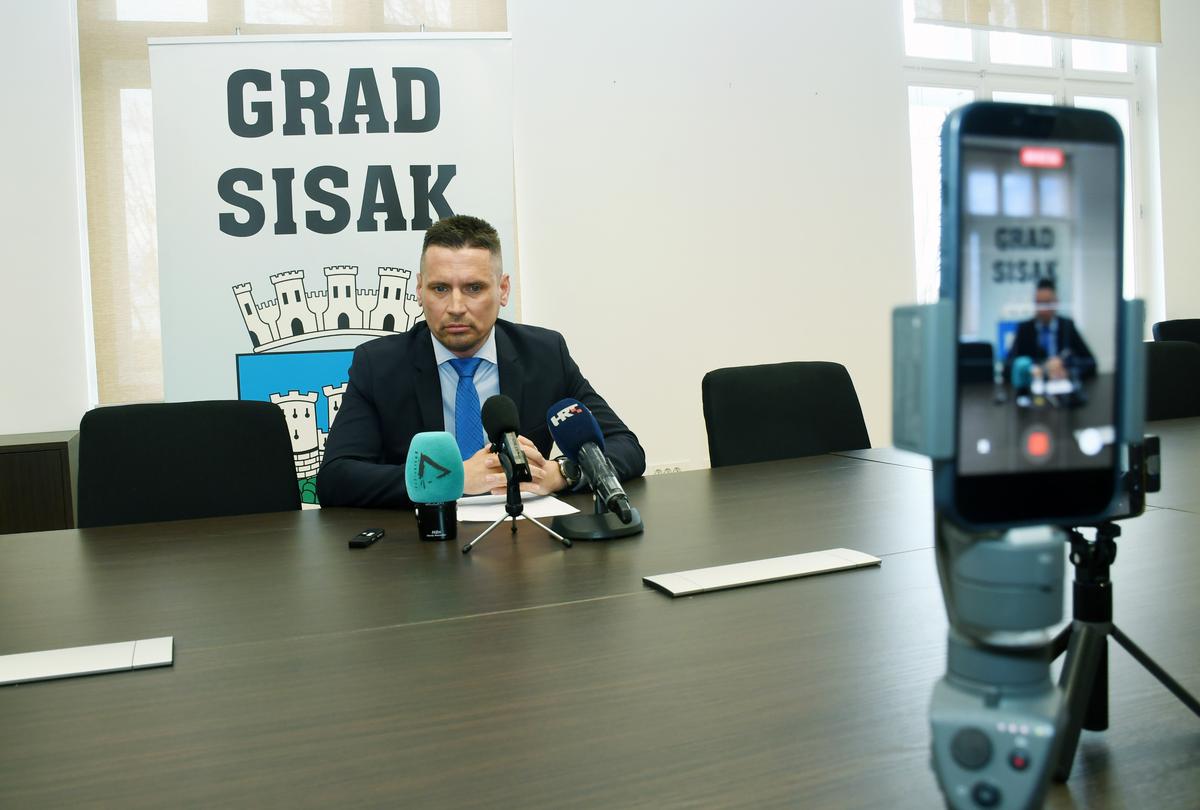 Rješenje je rezultat odgovornog i odlučnog djelovanja nove gradske uprave, poručio je također Orlić