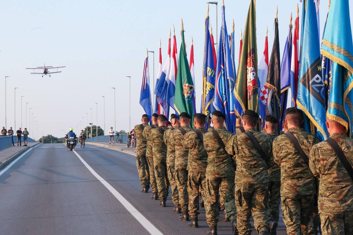 Odana počast ljudima koji su zaslužni za to što je Osijek ostao nepokoren grad