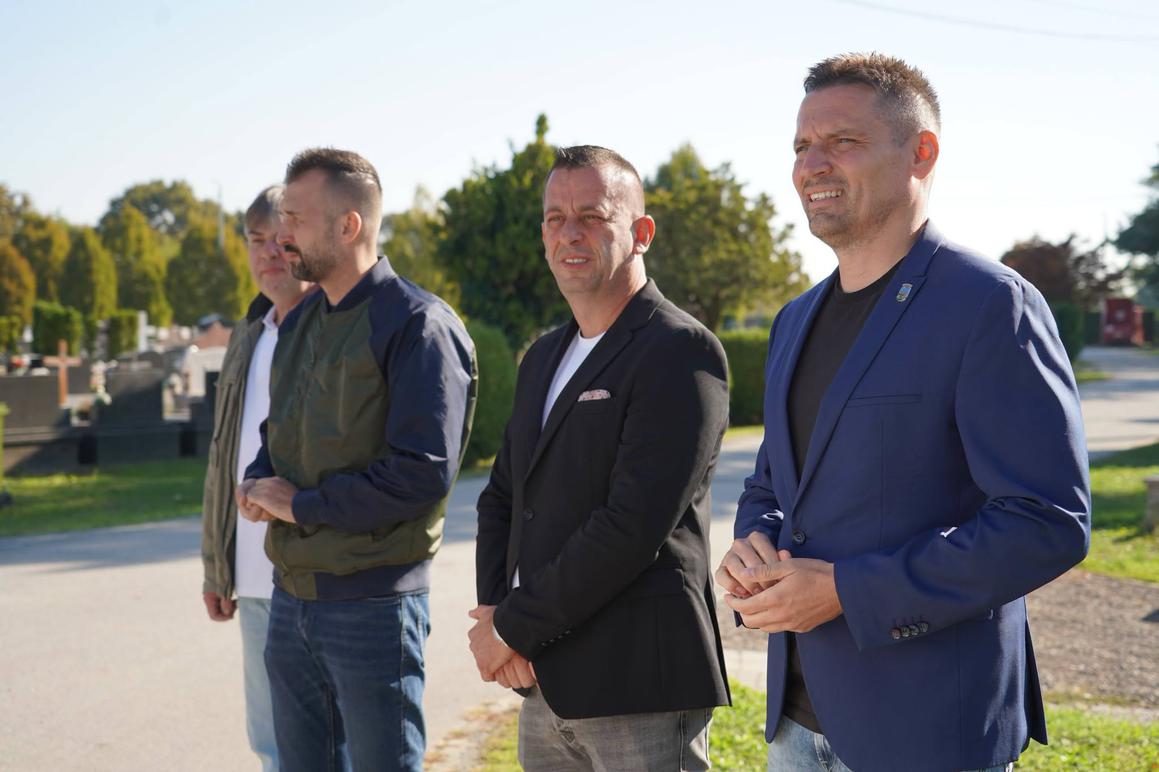 Gradska groblja Viktorovac nabavila novu mehanizaciju, uređuju se i mrtvačnice