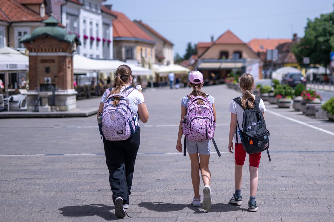 Škole spreme za doček školaraca, za prvašiće pripremili i poklone