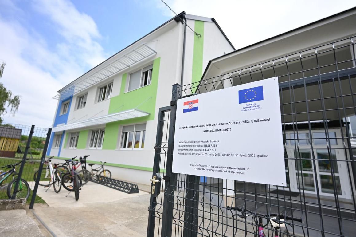 Finalizirana i energetska obnova škole u Adžamovcima