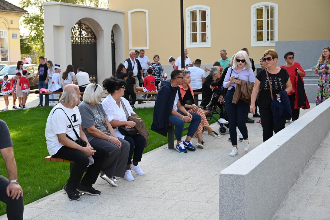 Građane oduševio novouređeni Odgojno-obrazovni i kulturni centar