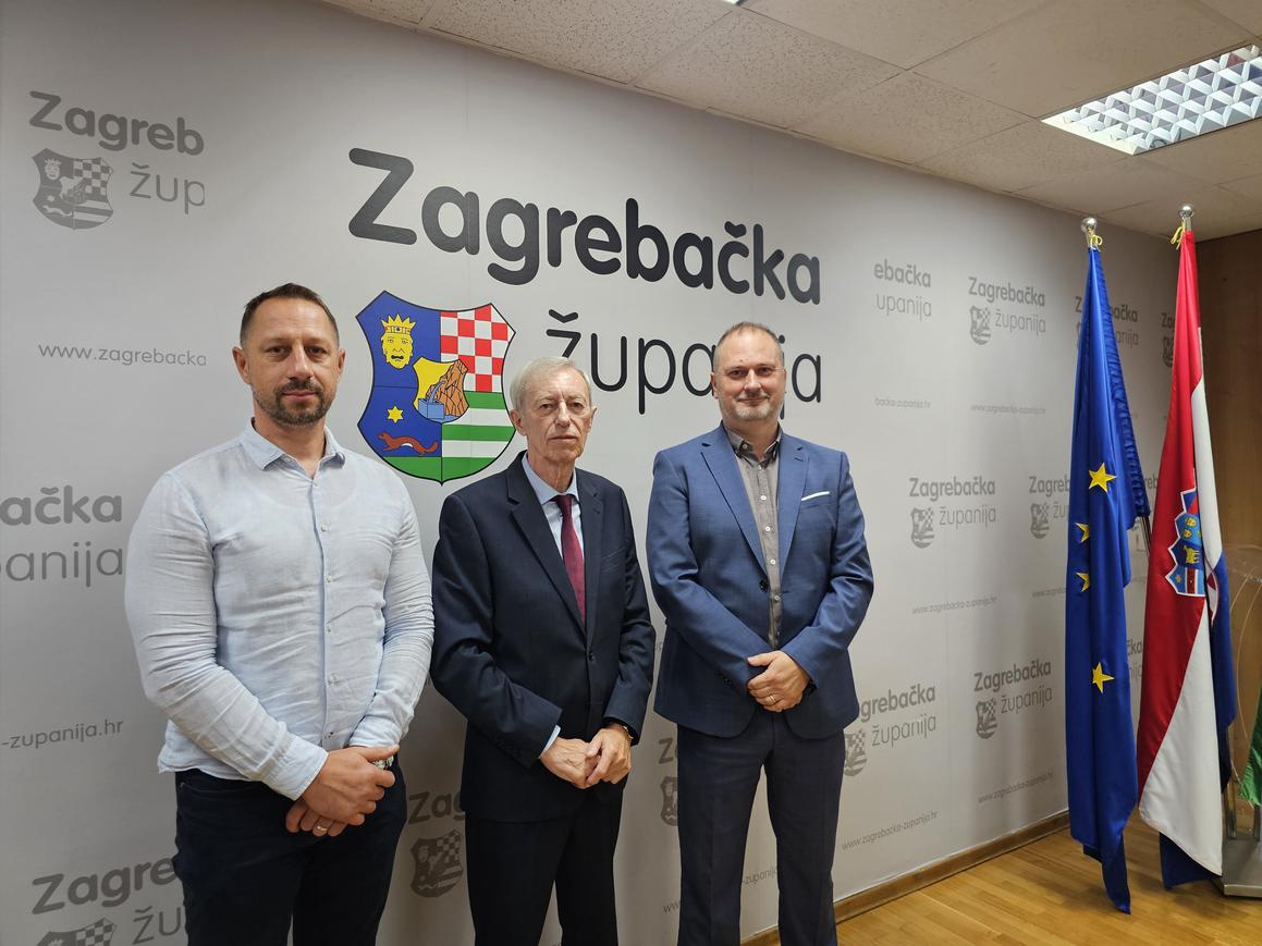 Rekordna ulaganja u obrazovanje, gotovo 31 tisuća učenika u klupama