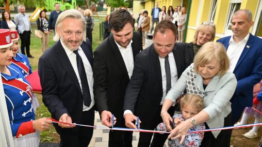 storyeditor/2026-05-16/smz_b_slager_otvorenje_novog_dijela_vrtica_u_glini.jfif