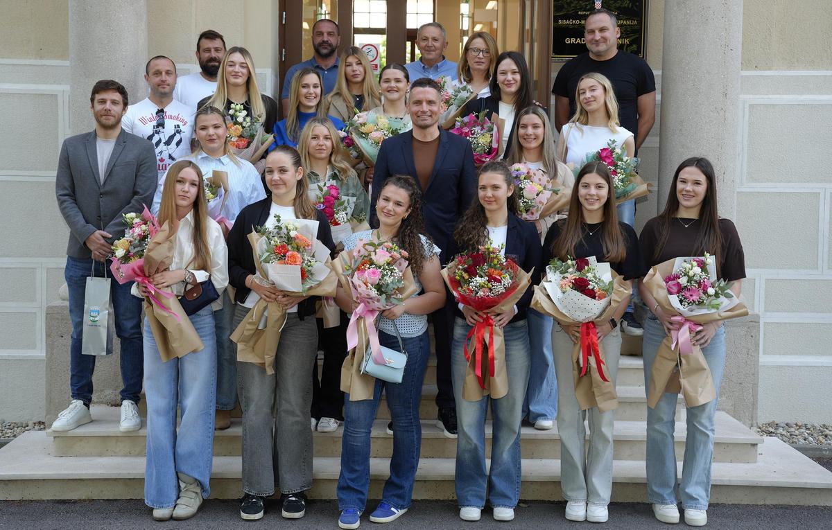 Ženski rukometni klub plasirao se u 2. HRL Zapad