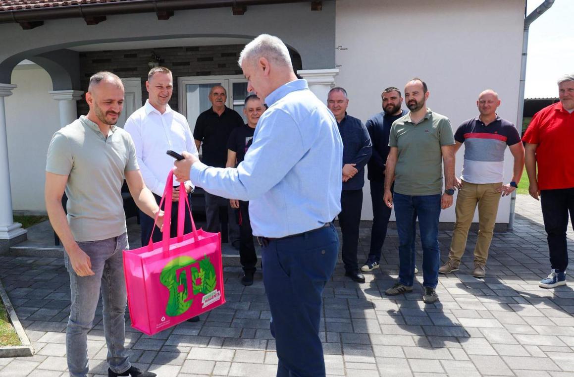 Brzi internet uz 14,3 milijuna eura stiže na 12 tisuća "bijelih adresa"