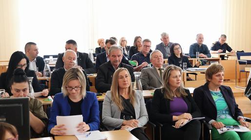 storyeditor/2025-10-10/MZA1.jpg