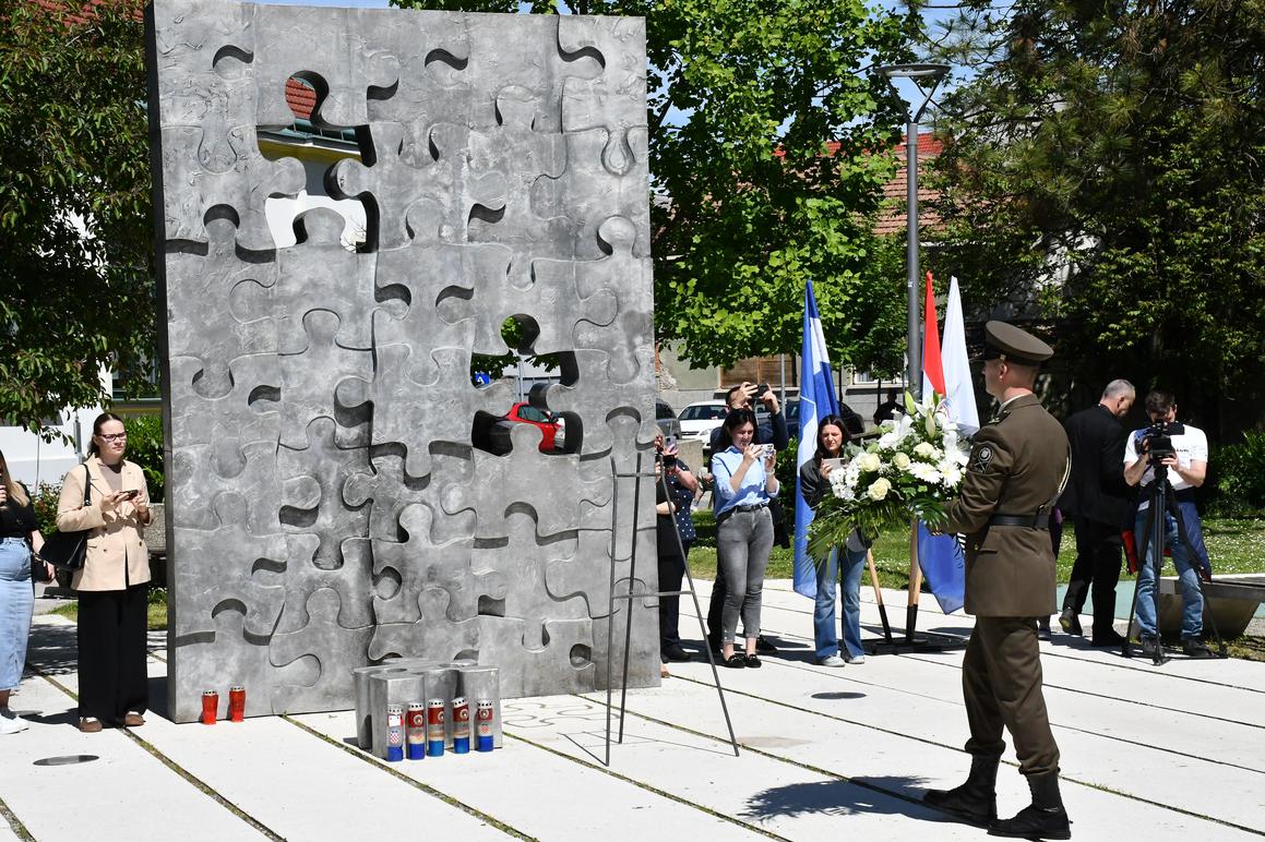Medved: Dječica ubijena u ratuimaju posebno mjesto u našim srcima