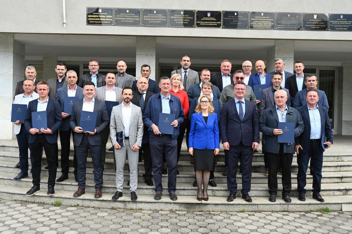 U županiju stigao niz novih ugovora vrijednih više od 5 milijuna eura
