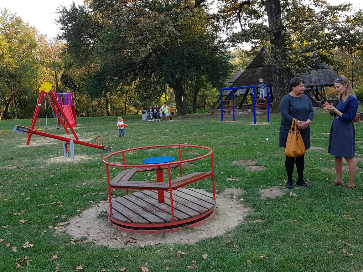 Mađarska vlada financirala gradnju i opremanje igrališta u Park-šumi Adica