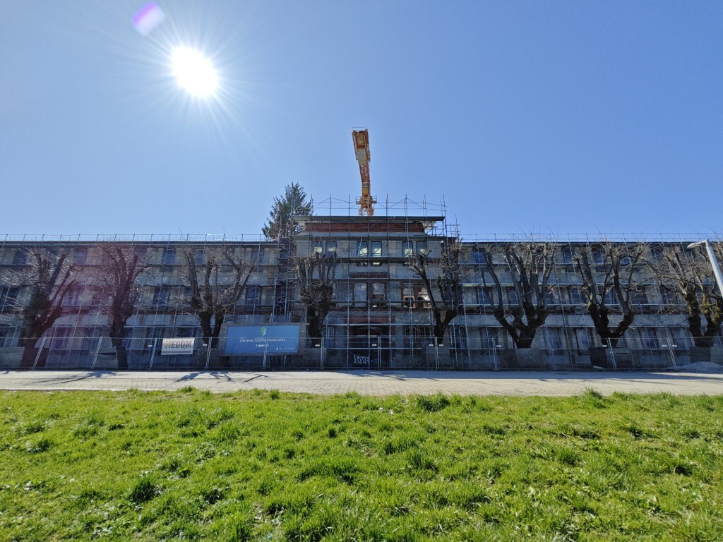 storyeditor/2025-07-10/smz_a_slager_zgarda_u_ladjarskoj_ulici_u_sisku_bit_ce_regionalni_centar_kompetentnosti.jpg U zgradi u Lađarskoj ulici u Sisku bit će regionalni centar kompetentnosti
