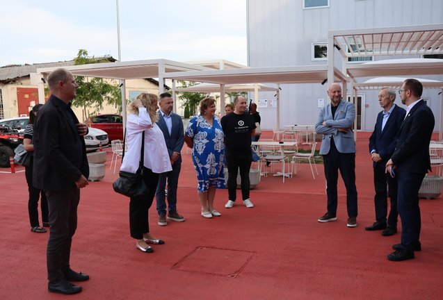 storyeditor/2025-07-25/zgz_a2.jpg U SKLOPU projekta integriranog prometa napravljeni su različiti strateški dokumenti i studije, sada je vrijeme za infrastrukturna ulaganja. Posebno se to odnosi na ulaganja u željeznicu jer jedino boljom željeznicom međugradski prijevoz može biti bolji