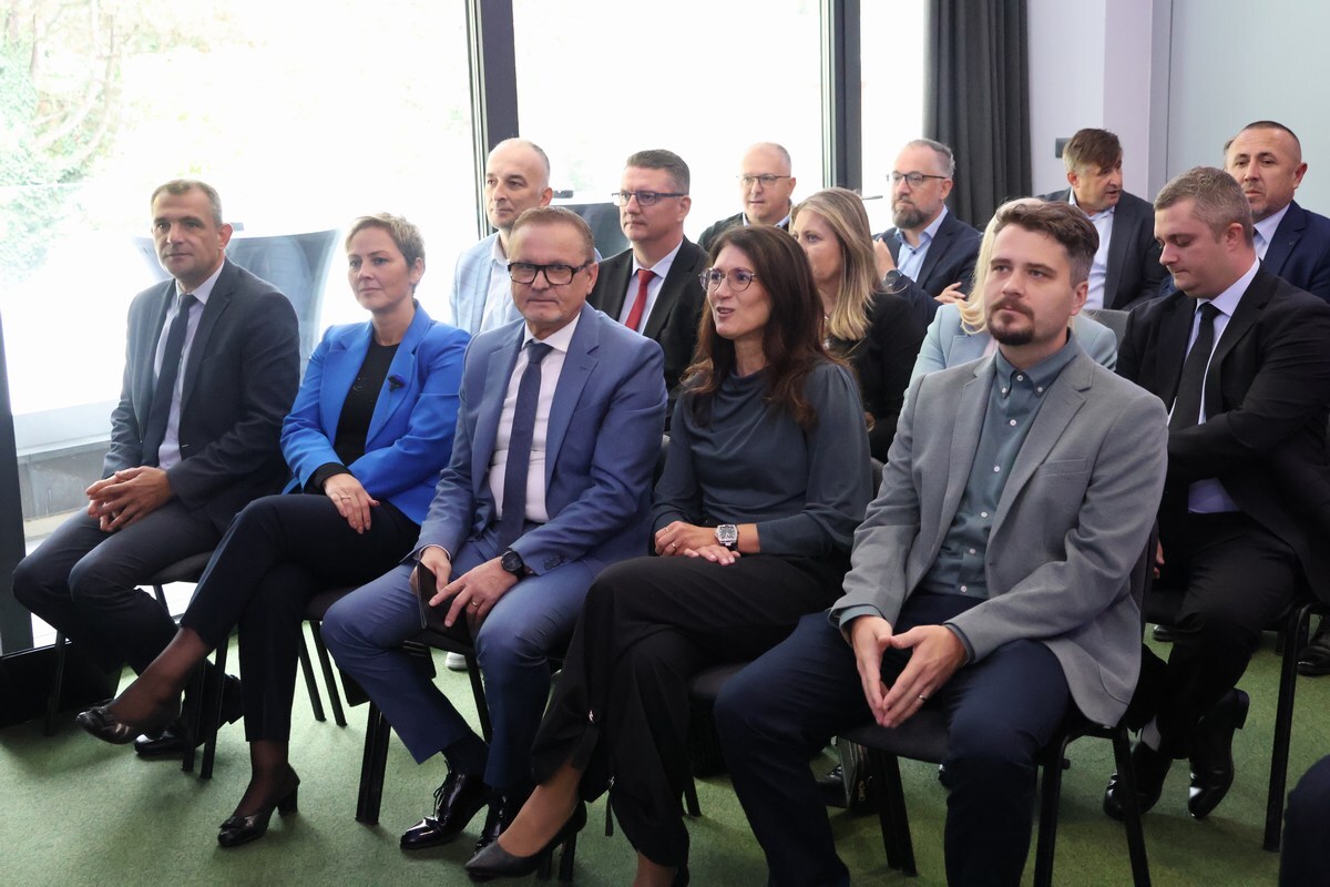 ZADATAK Županije je da javna uprava bude dostupna i efikasna poduzetnicima, a nizom mjera koje ona razvija dodatno će osnaživati poduzetnike