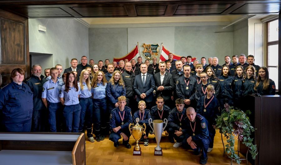 storyeditor/2025-10-24/7df65cdd7a0b1ffe9c0b0ea60ab6fdbc_XL.jpg NAJBOLJI Na vatrogasnim natjecanjima u Hrvatskoj lentom su se okitili mladež DVD-a Novi Marof i JVP-a Varaždin