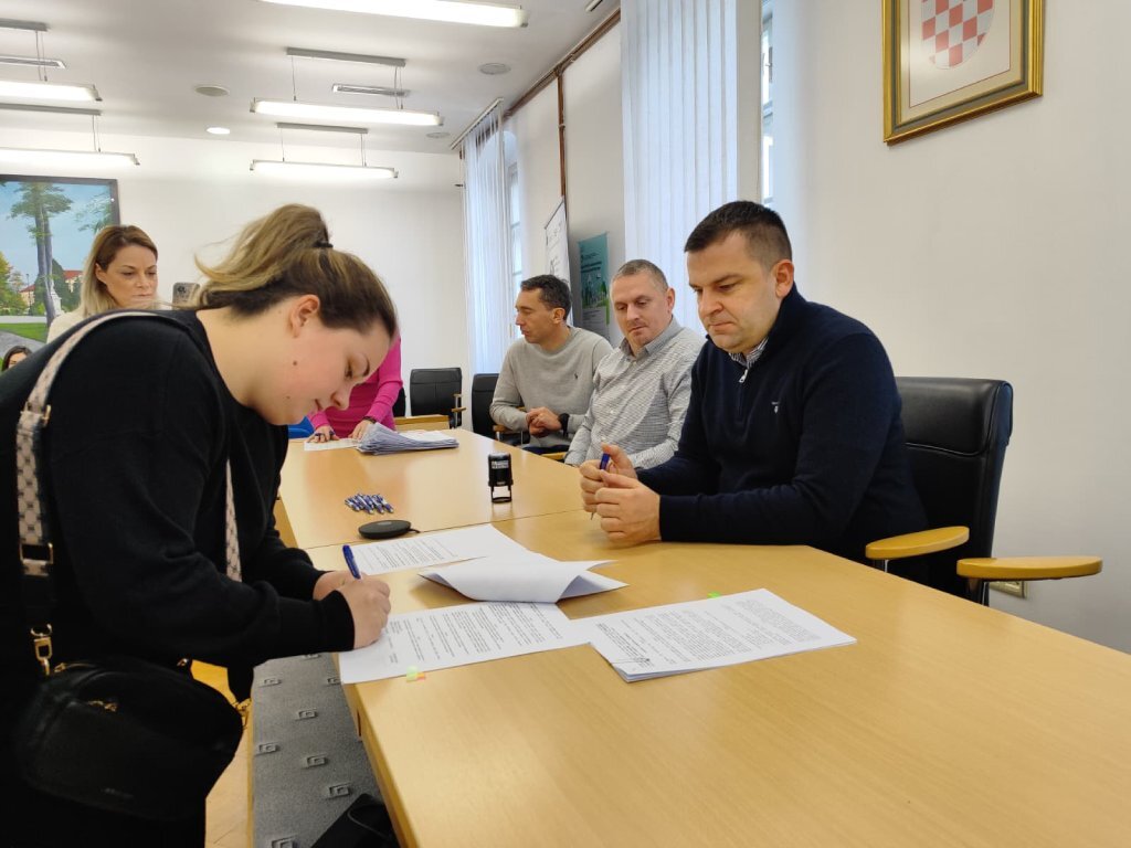 Iznos može znatno rasteretiti studentski budžet, istaknuo je gradonačelnik Dario Hrebak