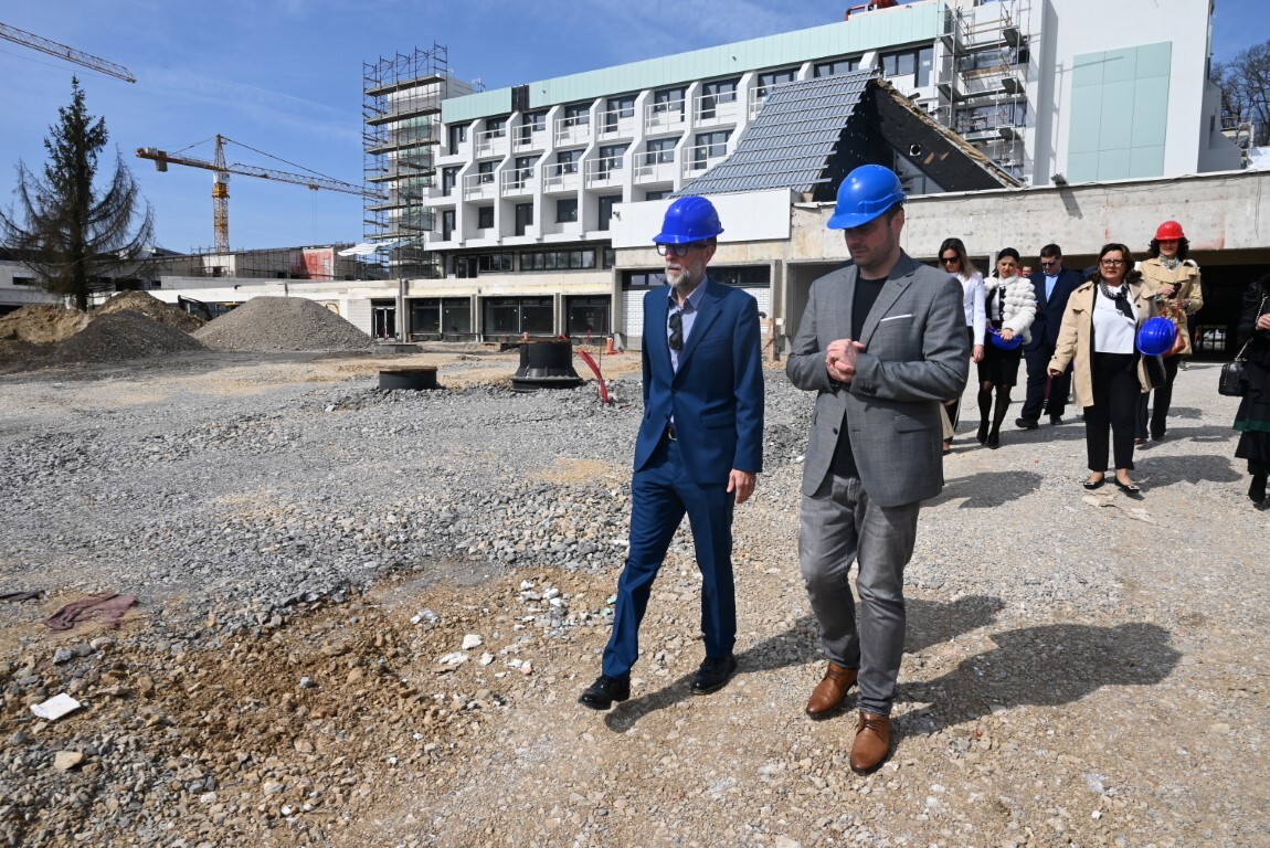 Projekt ima velik značaj i za lokalno stanovništvo. Očekujemo njihovo aktivno uključivanje u razvoj turističke ponude uređenjem i iznajmljivanjem privatnog smještaja te proširenjem usluga nadogradnjom raznih wellness sadržaja, kazao je župan Celjak